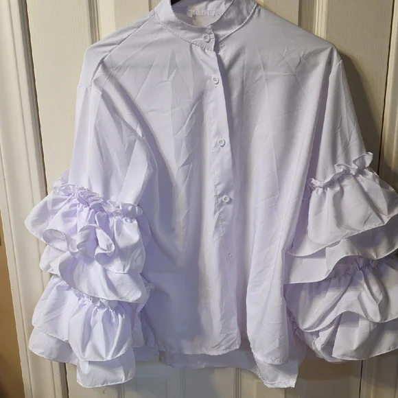 White Ruffle Sleeve Blouse - Picture 2 of 3
